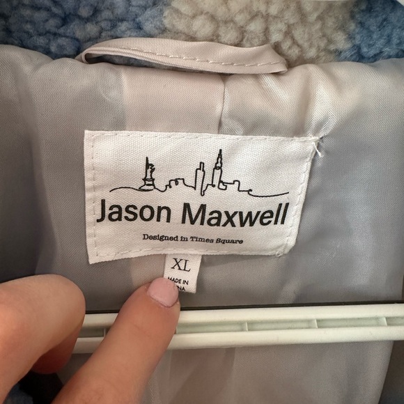 Jason Maxwell Blue and cream checkered fuzzy jacket - Picture 2 of 5